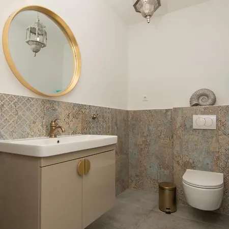 Ocean Breeze With Pool