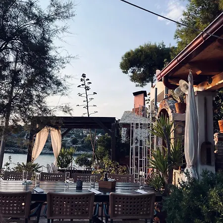 Ocean Breeze With Pool Villa Zaglavice