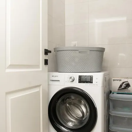 Ocean Breeze With Pool Zaglavice