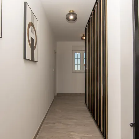 Ocean Breeze With Pool