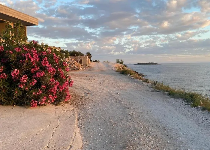 Ocean Breeze With Pool Zaglavice