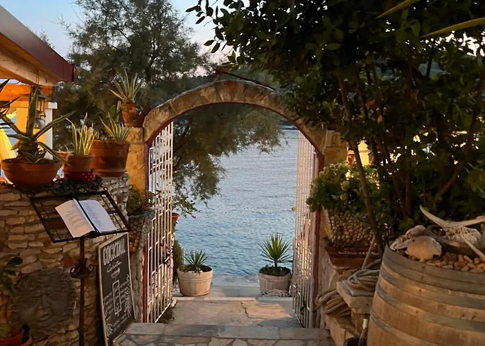 Villa Ocean Breeze With Pool *