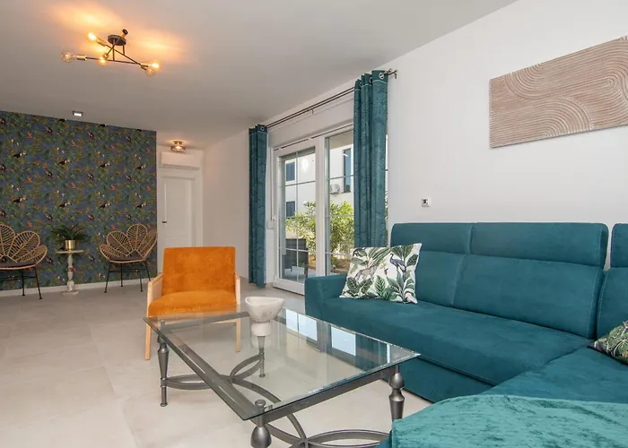 Villa Ocean Breeze With Pool *