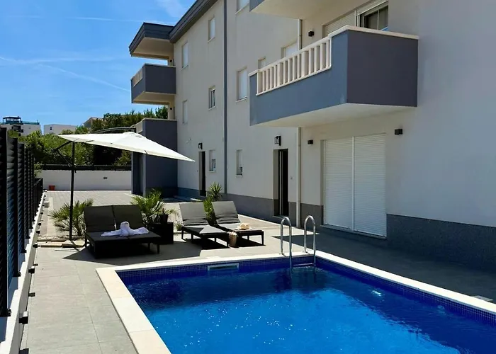 فيلة Ocean Breeze With Pool *
