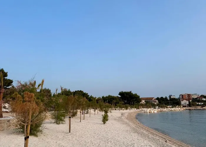 Ocean Breeze With Pool